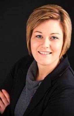 Elaine Simard Elaine Simard